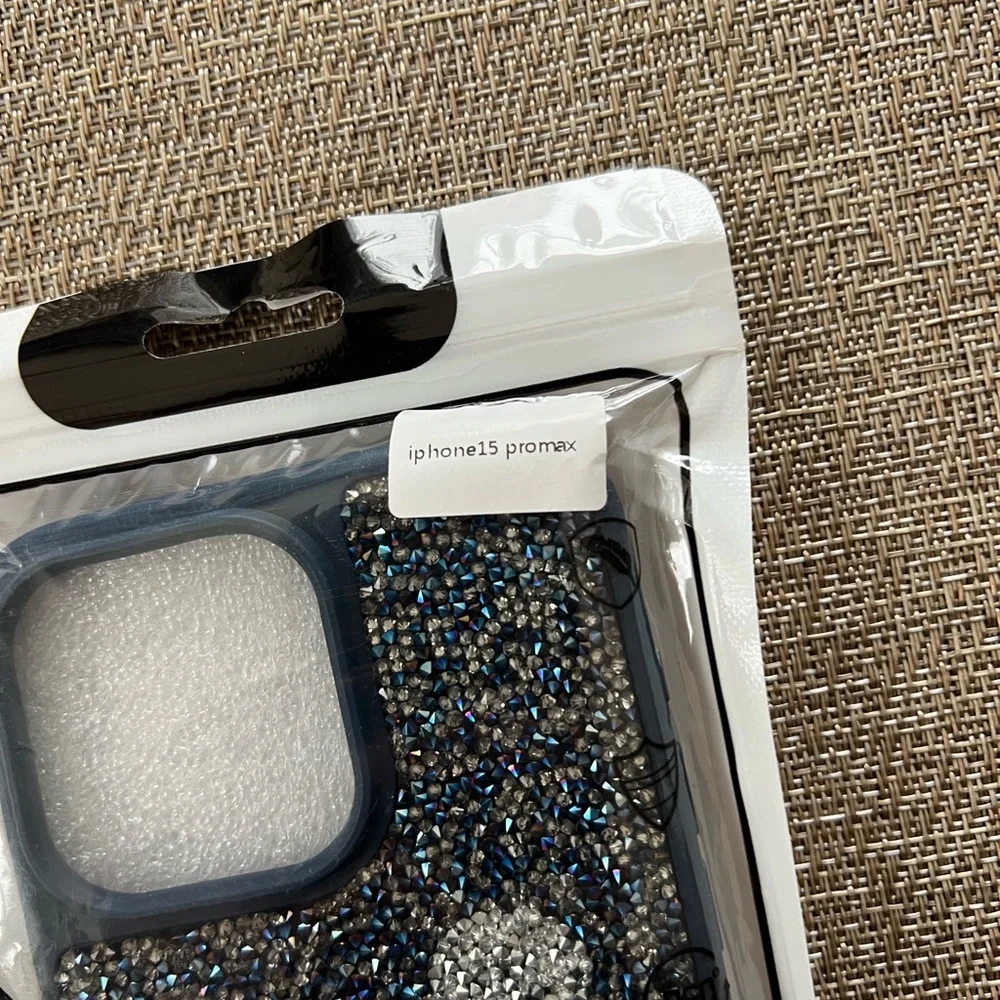 New!  iPhone 15 pro max case. ‎ Glitter with Mickey Mouse design.
